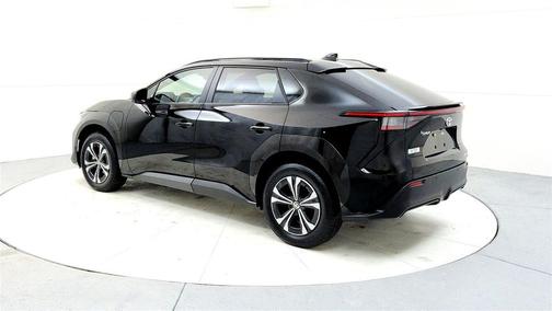 2023 Toyota bZ4X XLE