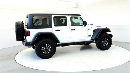 Bright White Clearcoat 2024 Jeep Wrangler Willys