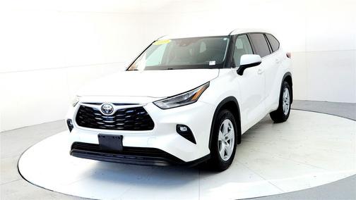 2021 Toyota Highlander LE