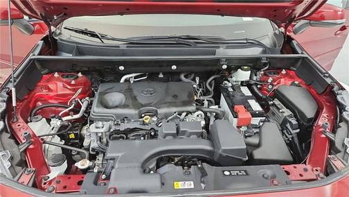 2022 Toyota RAV4 LE