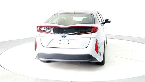2021 Toyota Prius Prime LE