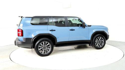 Heritage Blue/Gray Scape 2025 Toyota Land Cruiser Base