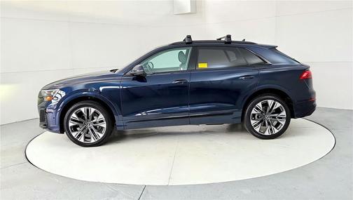 2024 Audi Q8 55 Premium Plus