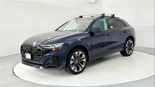 2024 Audi Q8 55 Premium Plus