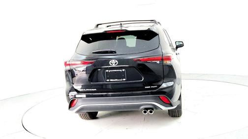 2026 Toyota Highlander XSE