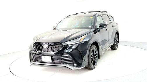 2026 Toyota Highlander XSE