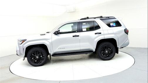 2025 Toyota 4Runner Hybrid Platinum