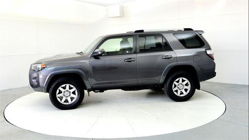 Magnetic Gray Metallic 2016 Toyota 4Runner Trail