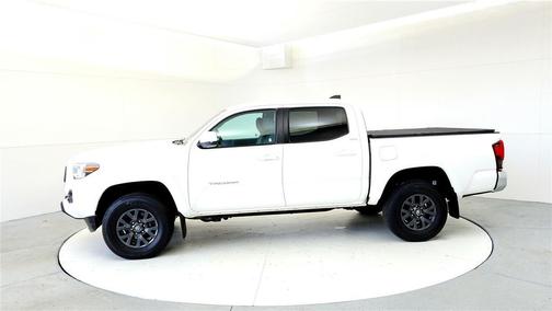 Ice Cap 2023 Toyota Tacoma SR5