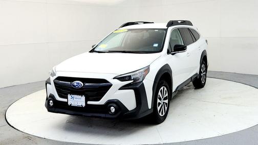 Crystal White Pearl 2024 Subaru Outback Premium