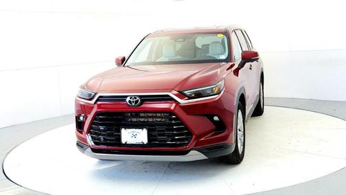 Ruby Flare Pearl 2026 Toyota Grand Highlander Limited