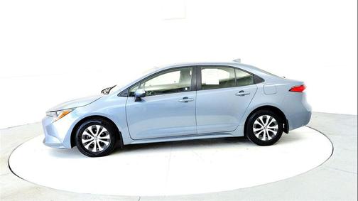 2022 Toyota Corolla Hybrid LE