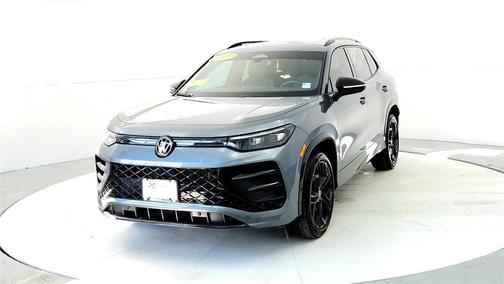 2026 Volkswagen Tiguan 2.0T SE R-Line Black 4MOTION