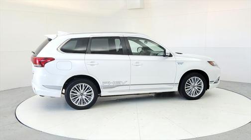 2019 Mitsubishi Outlander PHEV GT
