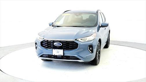 2023 Ford Escape ST-Line Elite