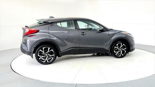 2021 Toyota C-HR XLE