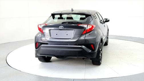 2021 Toyota C-HR XLE