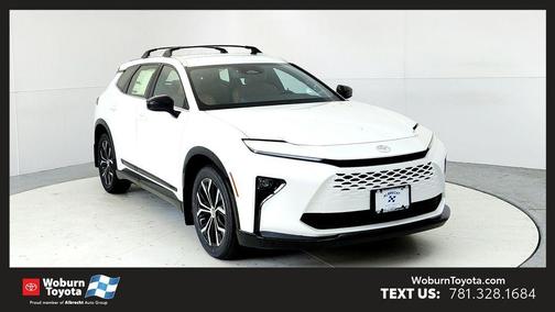 Oxygen White 2026 Toyota Crown Signia XLE