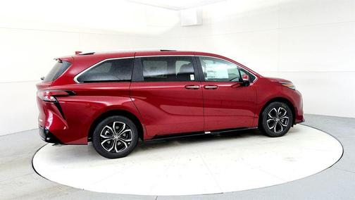 Ruby Flare Pearl 2026 Toyota Sienna Platinum