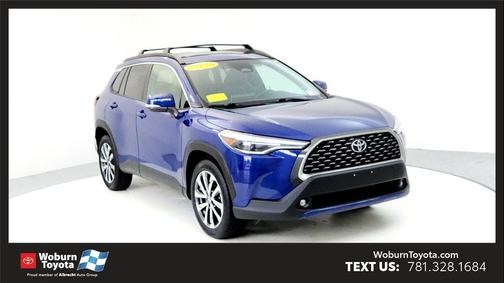 2023 Toyota Corolla Cross XLE