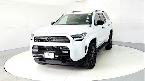 2026 Toyota 4Runner Hybrid Platinum