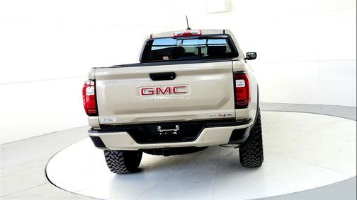 2023 GMC Canyon AT4X