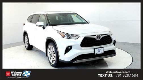 2026 Toyota Highlander Hybrid Platinum