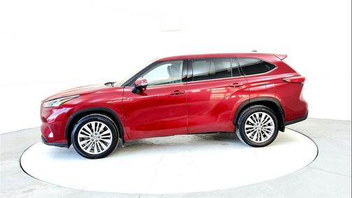 2023 Toyota Highlander Platinum