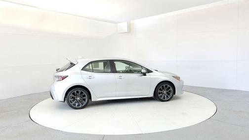 Classic Silver Metallic 2021 Toyota Corolla XSE