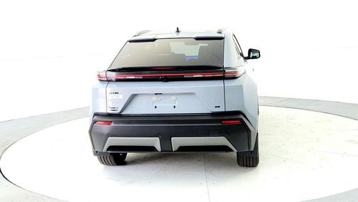 Cement 2026 Toyota C-HR SE