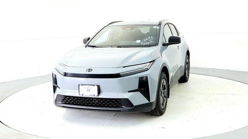 Cement 2026 Toyota C-HR SE