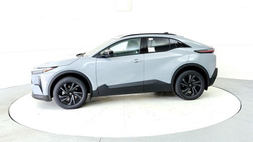 Cement 2026 Toyota C-HR SE