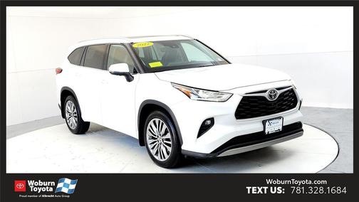 2022 Toyota Highlander Platinum