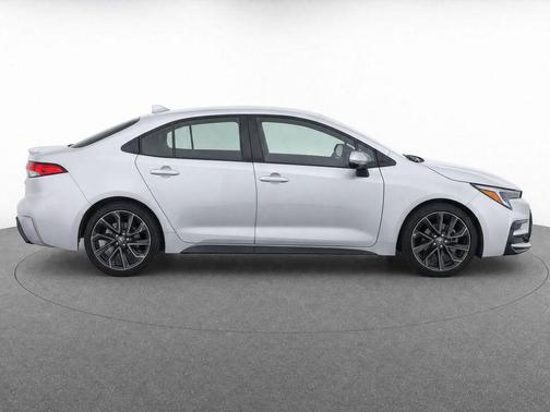 Classic Silver Metallic 2023 Toyota Corolla SE