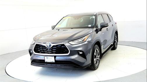 2020 Toyota Highlander Hybrid XLE