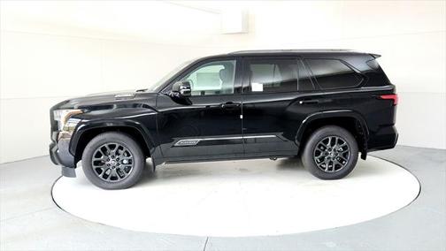 2025 Toyota Sequoia Platinum