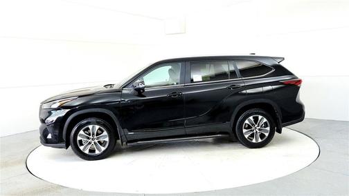 2026 Toyota Highlander Hybrid XLE