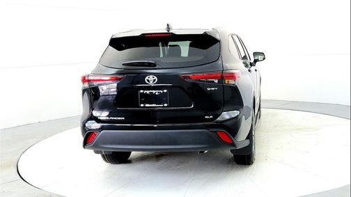 2026 Toyota Highlander Hybrid XLE