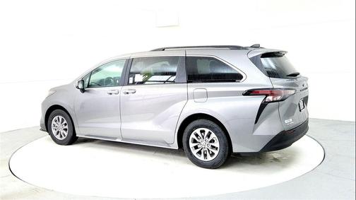 Heavy Metal 2026 Toyota Sienna XLE