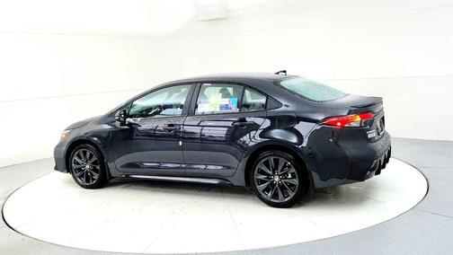 Underground/Midnight Black Metallic 2026 Toyota Corolla XSE