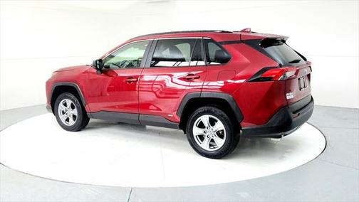 2022 Toyota RAV4 Hybrid LE