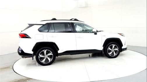 2023 Toyota RAV4 Prime SE