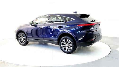 2022 Toyota Venza LE