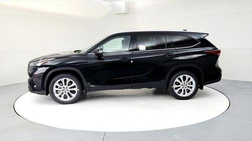 2025 Toyota Highlander Hybrid Limited