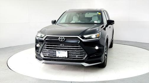 2025 Toyota Grand Highlander Hybrid Limited MAX