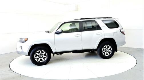 Classic Silver Metallic 2023 Toyota 4Runner TRD Off Road Premium