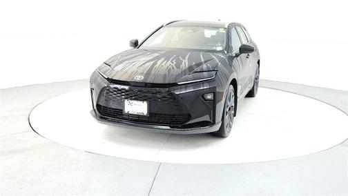 2025 Toyota Crown Signia Limited