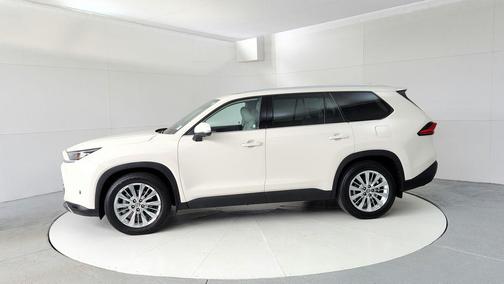 Coastal Cream 2024 Toyota Grand Highlander Platinum