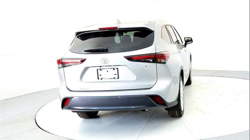 2025 Toyota Highlander Hybrid Limited