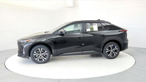 2025 Toyota bZ4X XLE